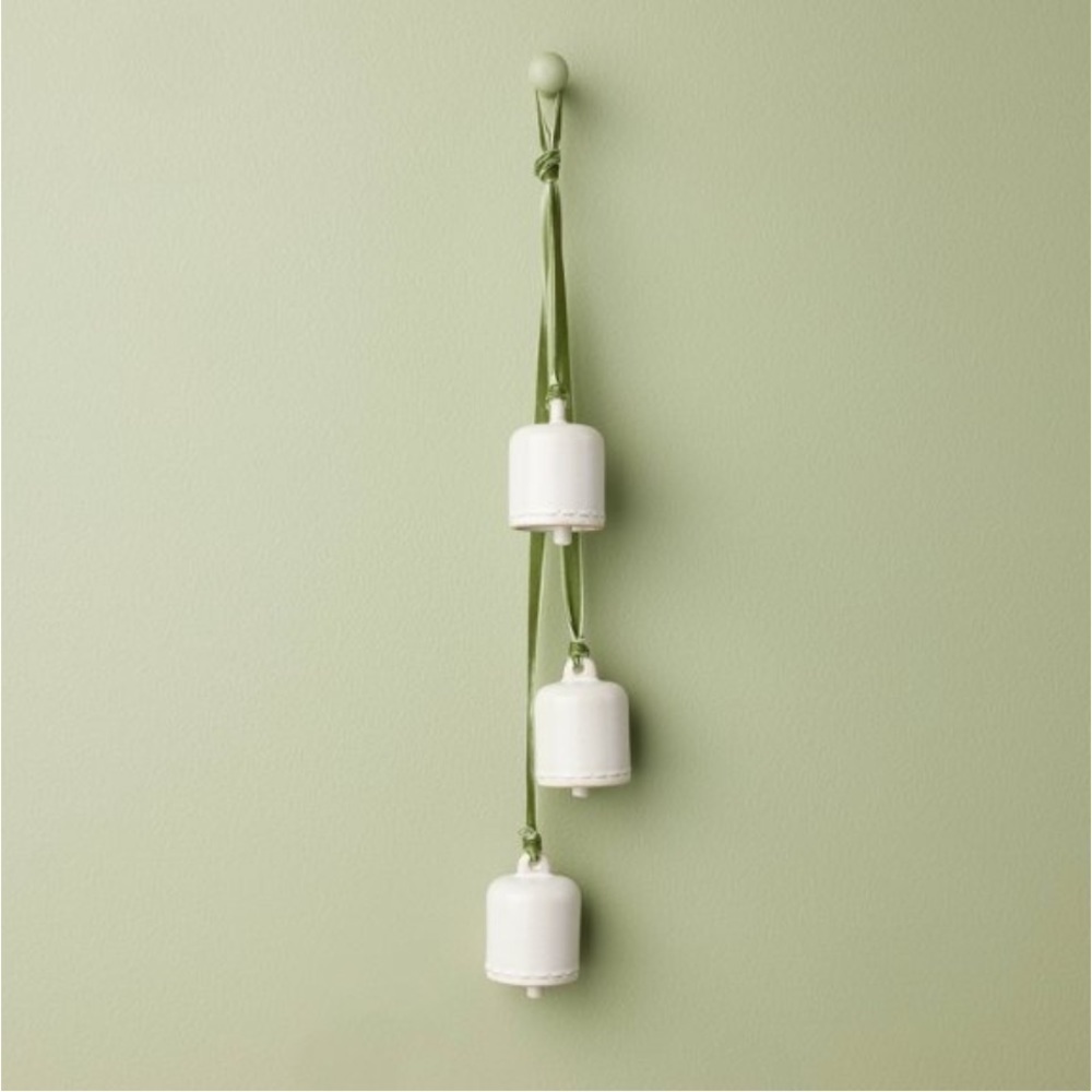 Hearth & Hand 3 Bell Ceramic Christmas Door Swag Cream.